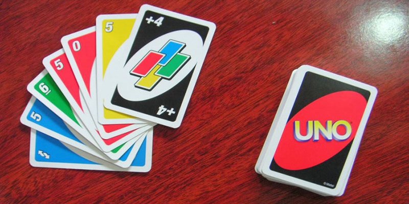 Uno là một loại game thẻ bài dạng boardgame hiện đang rất phổ biến hiện nay
